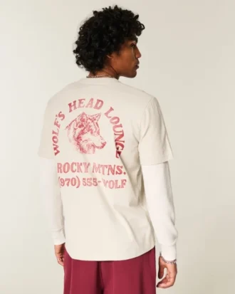 T-shirt graphique à manches longues superposées avec tête de loup