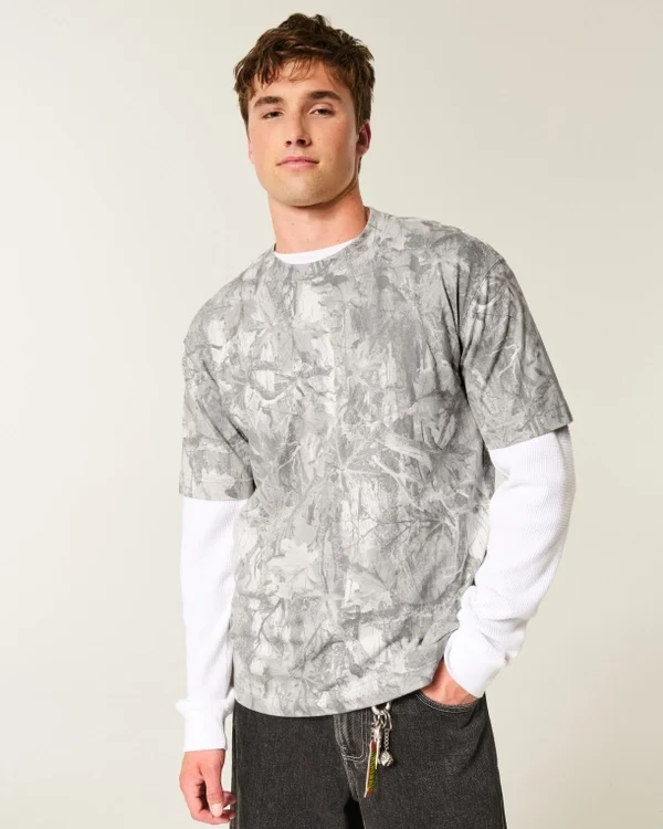 T-shirt épais à col rond et motif camouflage T-shirt épais à col rond et motif camouflage
