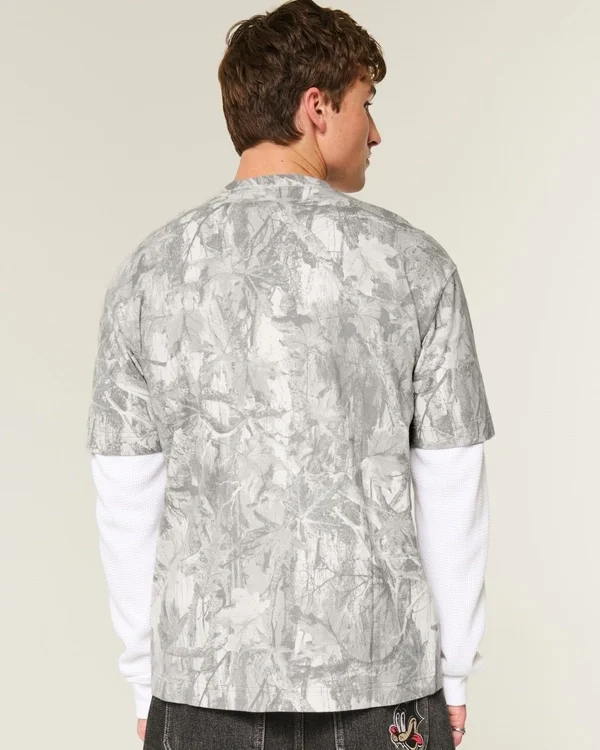 T-shirt épais à col rond et motif camouflage T-shirt épais à col rond et motif camouflage