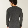 T-shirt thermique à manches longues et coupe décontractée T-shirt thermique à manches longues et coupe décontractée