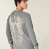 T-shirt thermique à motif rose et ailes d’ange T-shirt thermique à motif rose et ailes d’ange