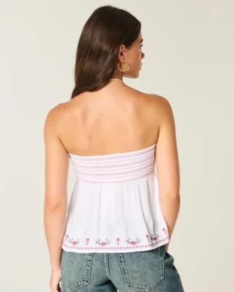 Top babydoll brodé sans bretelles facile à porter