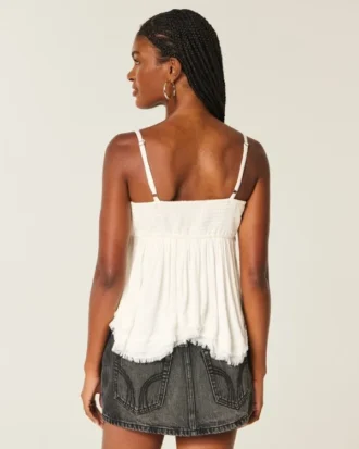 Top babydoll clouté facile à porter
