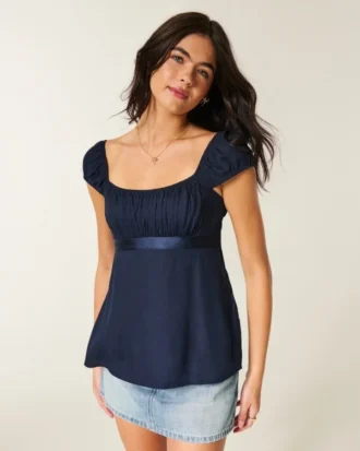 Top babydoll facile à nouer en satin