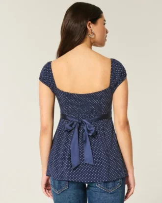 Top babydoll facile à nouer en satin