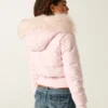 Veste bomber matelassée avec bordure en fausse fourrure Veste bomber matelassée avec bordure en fausse fourrure