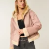 Veste à capuche en fausse peau lainée doublée de fausse fourrure