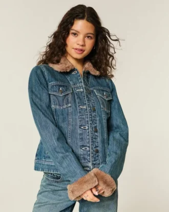 Veste en jean avec bordure en fausse fourrure
