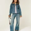 Veste en jean avec bordure en fausse fourrure Veste en jean avec bordure en fausse fourrure